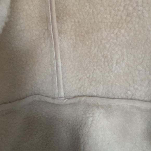 White House black market faux suede Sherpa jacket, size Med - Picture 6 of 9